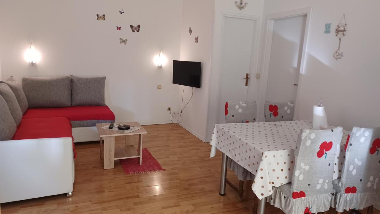 Apartmani Mary Дуги-Рат Экстерьер фото