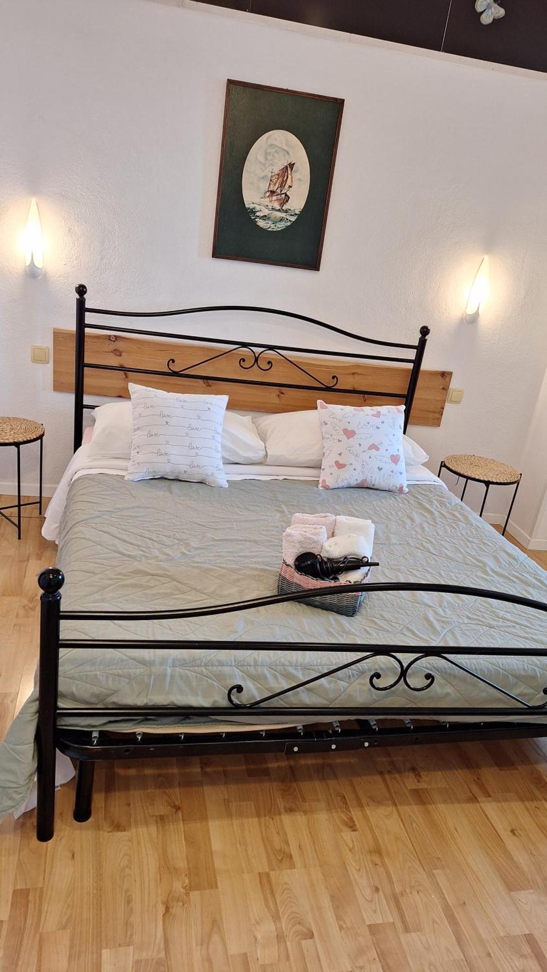 Apartmani Mary Дуги-Рат Экстерьер фото